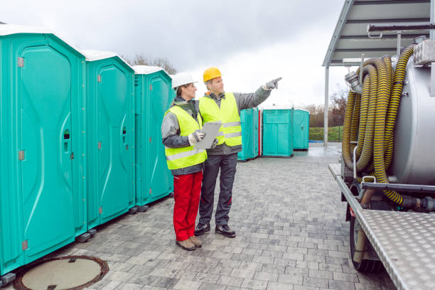 Best Standard Portable Toilet Rental  in Akwesasne, NY